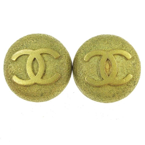 CHANEL CC Logos Button Motif Earrings Gold-Tone Clip-On 94P Accessories AK38473i - Picture 1 of 4